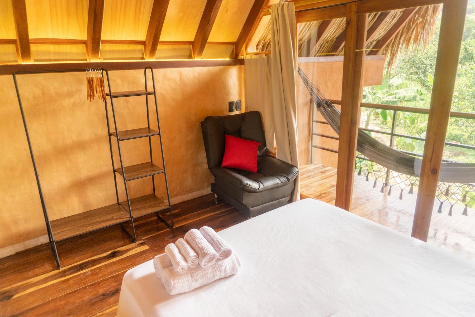 Villa Con Jacuzzi, Tayrona Via Palomino - Puy Santa Marta (Magdalena)