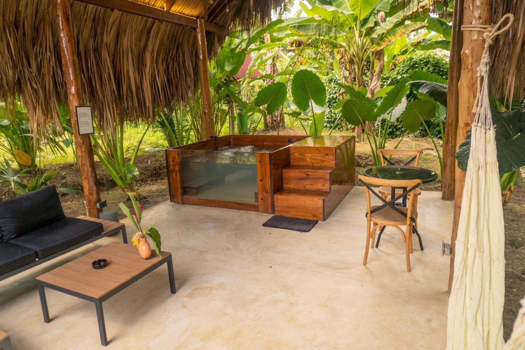 Con Jacuzzi, Tayrona Via Palomino - Puy *