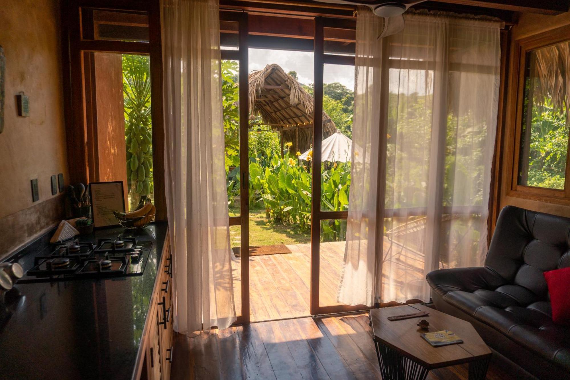 Villa Con Jacuzzi, Tayrona Via Palomino - Puy